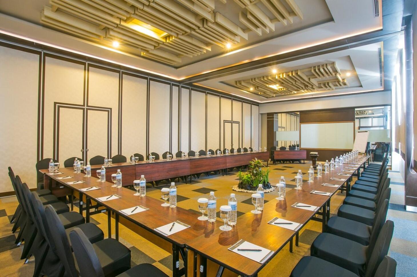 The Lerina Hotel Nusa Dua Nusa Dua  Exterior foto